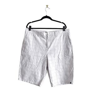 Quiksilver Mens Shorts Zip-Up Flat Front Cotton Casual Checked Gray Size 38